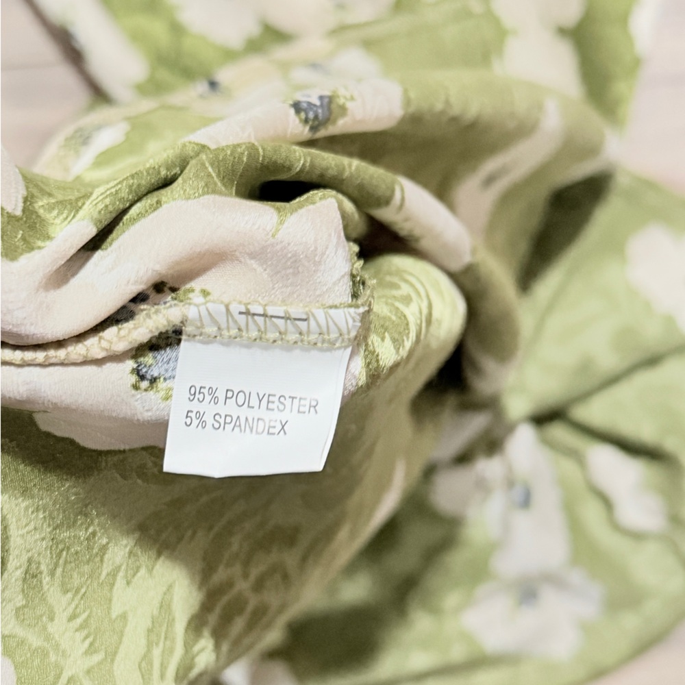 NWOT. Atnlewhi Floral Green Maxi Dress size L. - Picture 7 of 16
